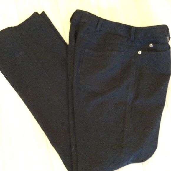 NWOT Rafaella Women’s 4P Black 5 Pocket Jeans - Picture 2 of 9